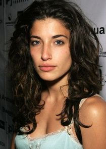 Tania Raymonde
as Officer Carla Rinaldi