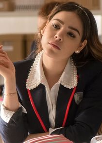 Danna Paola
as Lucrecia 