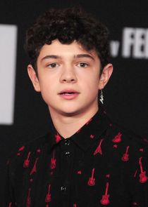 Noah Jupe
as Temple Franklin