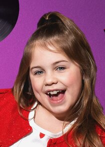 Pyper Braun
as Natasha