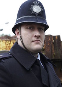 Sean Rigby
as DS Jim Strange