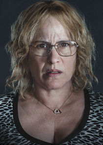 Patricia Arquette
as Joyce 