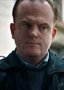 Jeremy Bobb
as Dennis Lambert