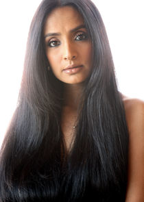 Suchitra Pillai
as Meena