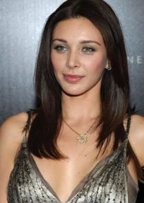 Lisa Ray
as Rosemary Venturi