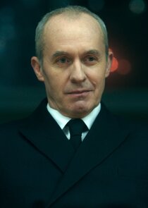 Stephen Dillane
as Rear Admiral Shaw
