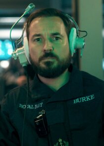 Martin Compston
as Chief Petty Officer Craig Burke