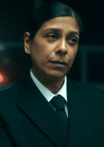 Lolita Chakrabarti
as Lieutenant Commander Erin Branning