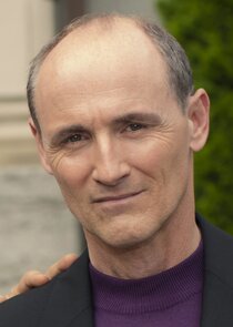 Colm Feore
as Caesar