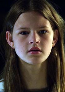 Peyton Kennedy
as Kate Messner
