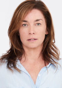 Julianne Nicholson
as Helen Torrance