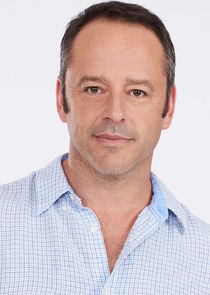 Gil Bellows
as Gabe Caldwell