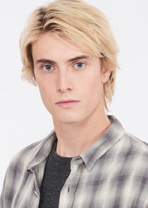 James Paxton
as Lukas Waldenbeck