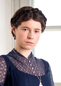 Jessie Buckley
as Marya Bolkonskaya