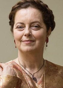 Greta Scacchi
as Countess Natalya Rostova