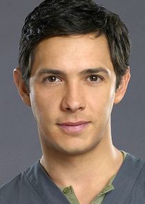 Michael Rady
as Micah Barnes