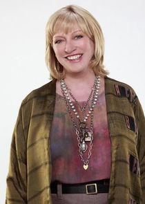 Veronica Cartwright
as Bun Waverly