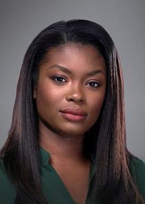 Ebonée Noel
as Special Agent Kristen Chazal