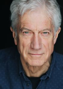 Brian Protheroe
as Narrator