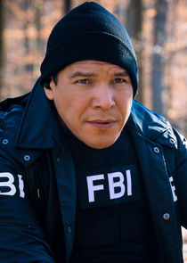 Nathaniel Arcand
as Special Agent Clinton Skye