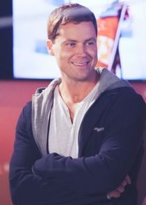 Greg Poehler
as Bruce Evans
