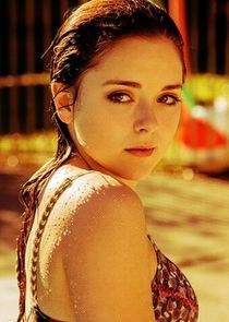 Madison Davenport
as Kate Fuller
