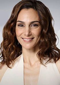 Annie Parisse
as Samantha 