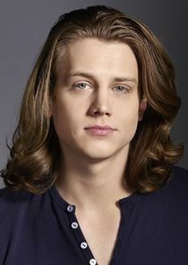 Alex Saxon
as Max Wagner