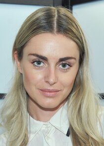 Kaelen Ohm
as Marielle