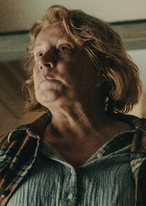 Elizabeth Saunders
as Donna