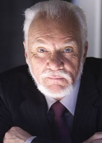 Malcolm McDowell
as Stanton Infeld