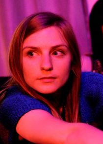 Faye Marsay
as Candice