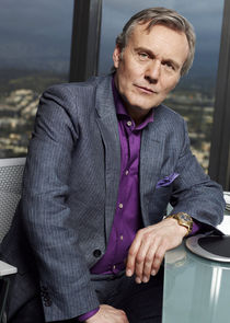 Anthony Stewart Head
as Stephen Yates