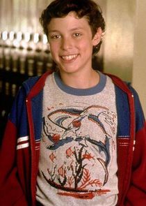 John Francis Daley
as Sam Weir