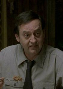 Joe Flaherty
as Harold Weir