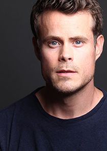 Christopher Elwood
as Christopher Elwood