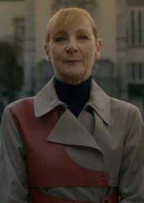 Lesley Sharp
as Rosalind Hale