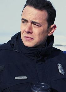 Colin Hanks
as Deputy Gus Grimly