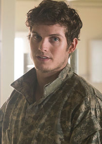 Daniel Sharman
as Troy Otto