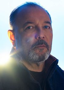 Rubén Blades
as Daniel Salazar