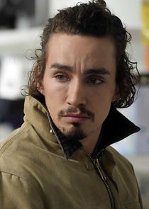 Robert Sheehan
as Vladek Klimov
