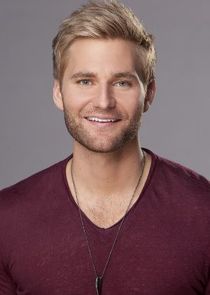 Rick Donald
as Lowell Peddit