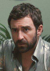 Johnny Carr
as Kevin 