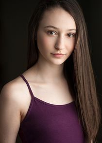 Yael Yurman
as Marah Ryan