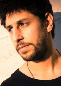 Idan Amedi
as Sagi