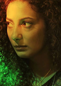 Mouna Hawa
as Amal Hamed