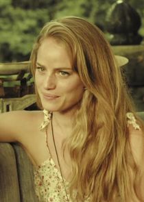 Yaara Benbenishty
as Daria