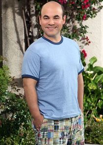 Ian Gomez
as Javier Clemente Quintata