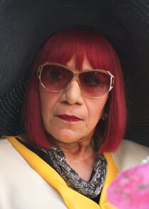 Peggy Blow
as Mariluna Martinez