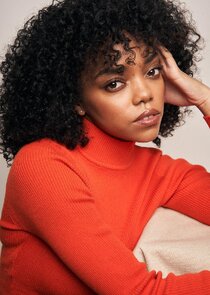 Regan Aliyah
as Juliana Porter